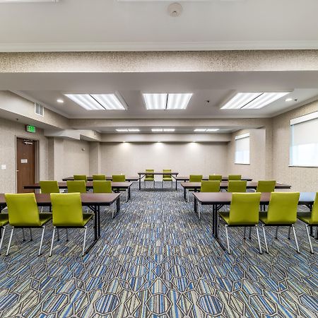 Holiday Inn Express & Suites Fort Worth - Fossil Creek By Ihg Экстерьер фото